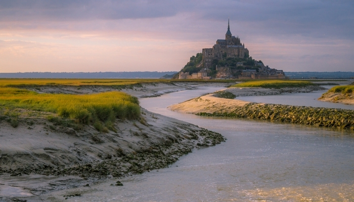 The largest monasteries in the world - La Mont Saint Michel